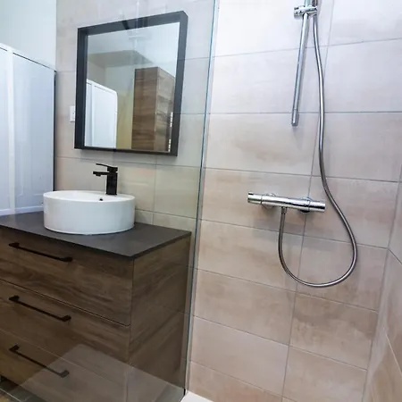 Belle Maison Avec 3 Individuelles Апартаменты Нанси
